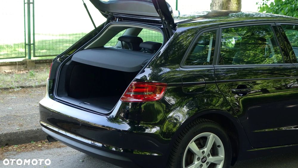 Audi A3 Sportback - 31