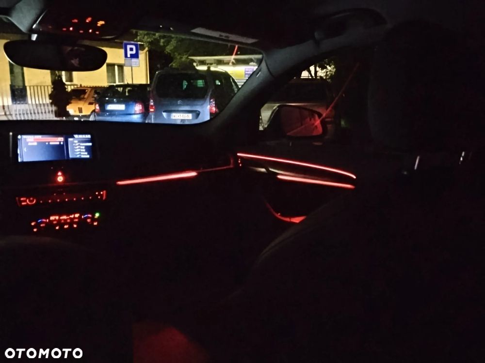 BMW X2 xDrive20i - 37