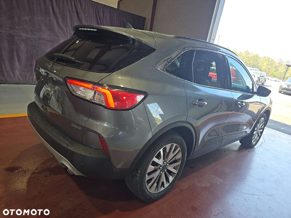 Ford Escape 2.0 EcoBoost AWD Titanium - 6