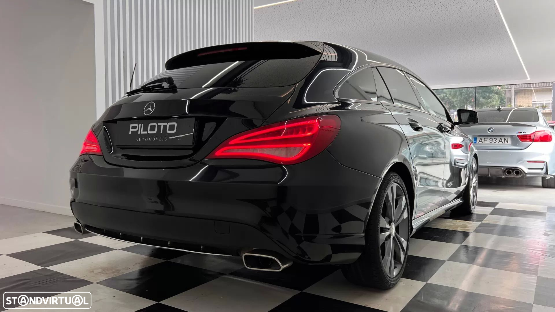 Mercedes-Benz CLA 180 d Shooting Brake Urban - 7