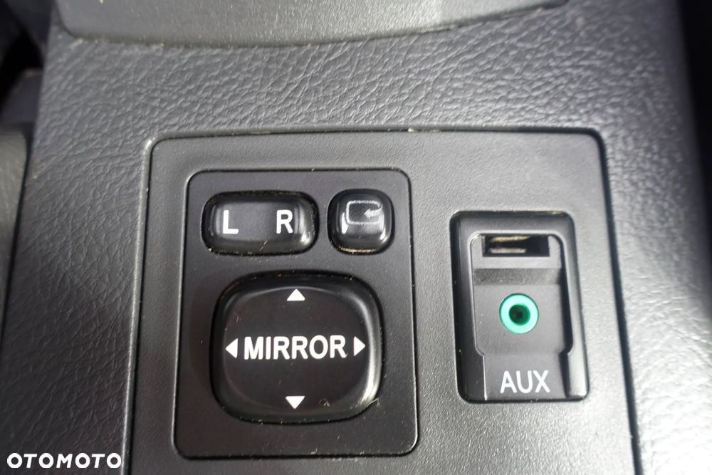 Toyota RAV4 2.2 D-4D 4x4 Sol - 21