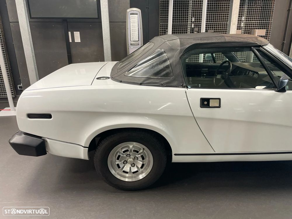 Triumph TR7 - 8