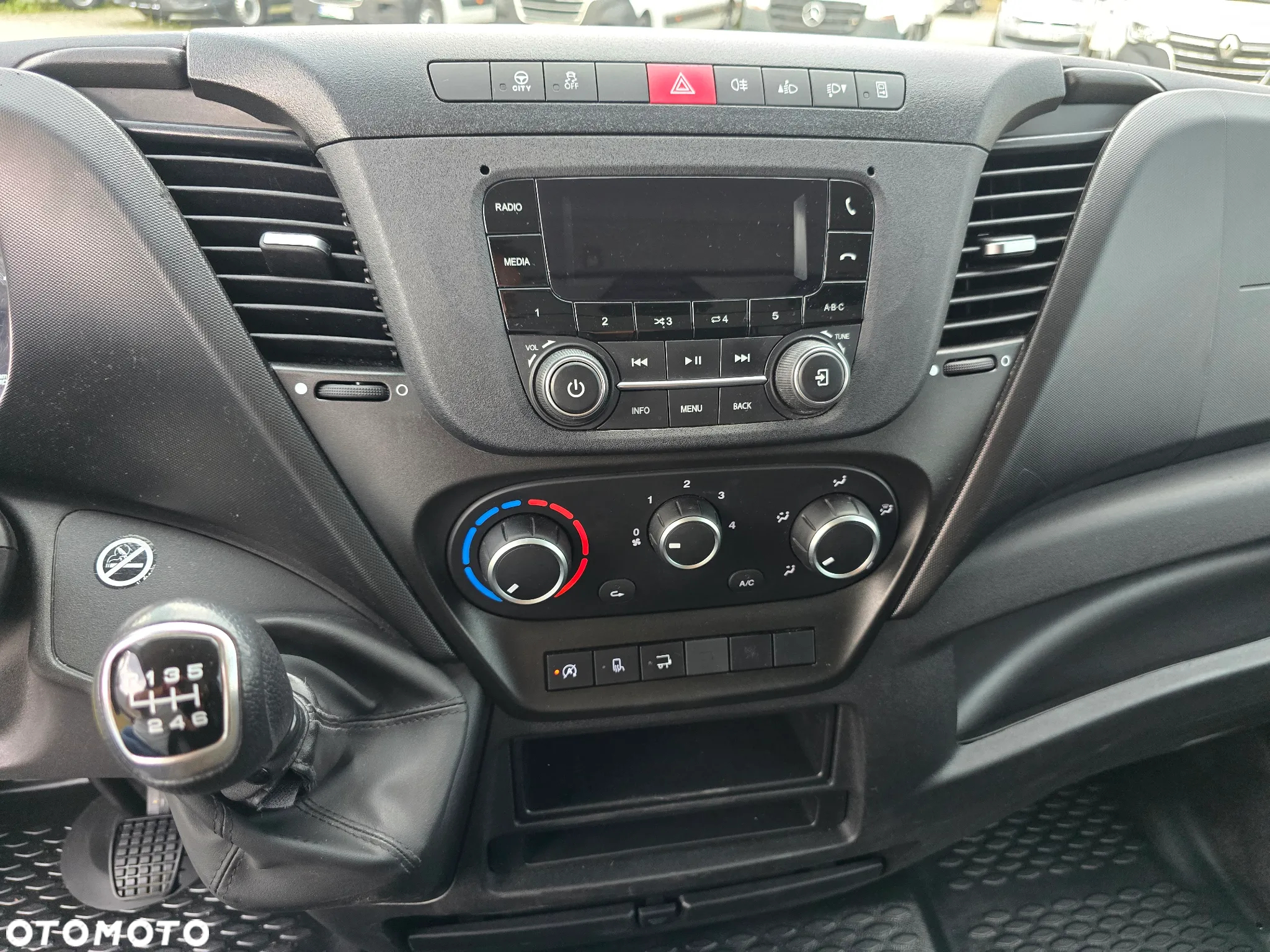 Iveco DAILY 35C16 Kontener - 12