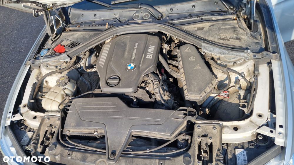 BMW Seria 3 318d Advantage - 12