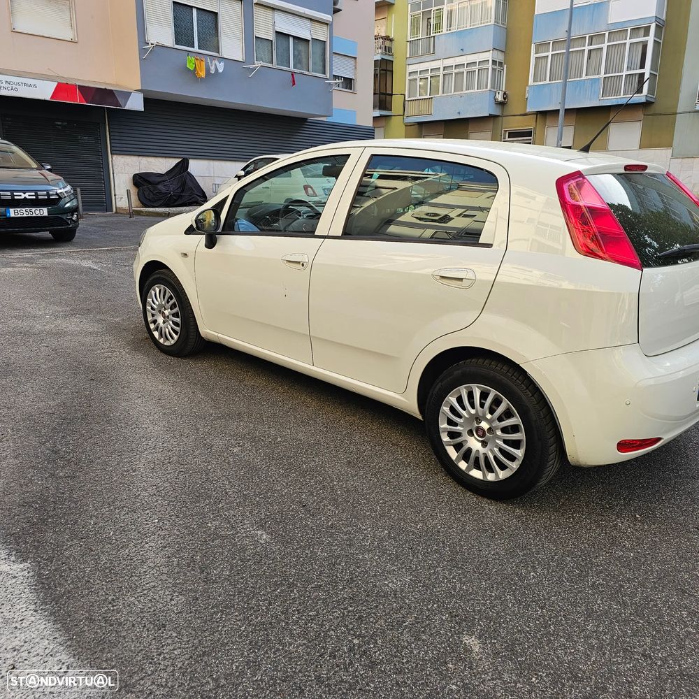 Fiat Punto - 13