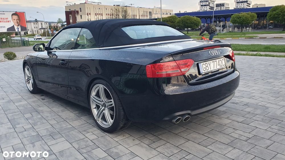 Audi A5 Cabrio - 13