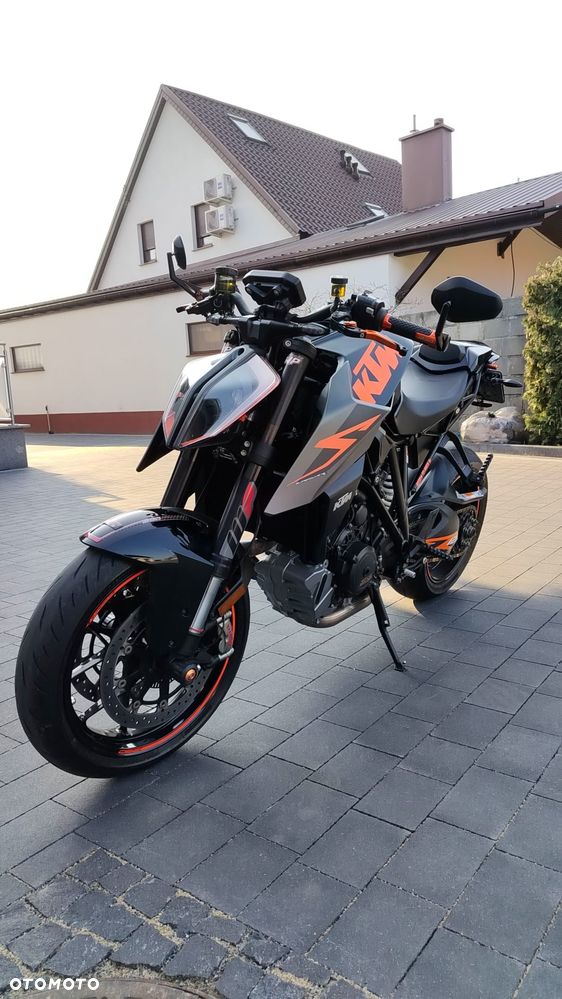 KTM Super Duke - 3