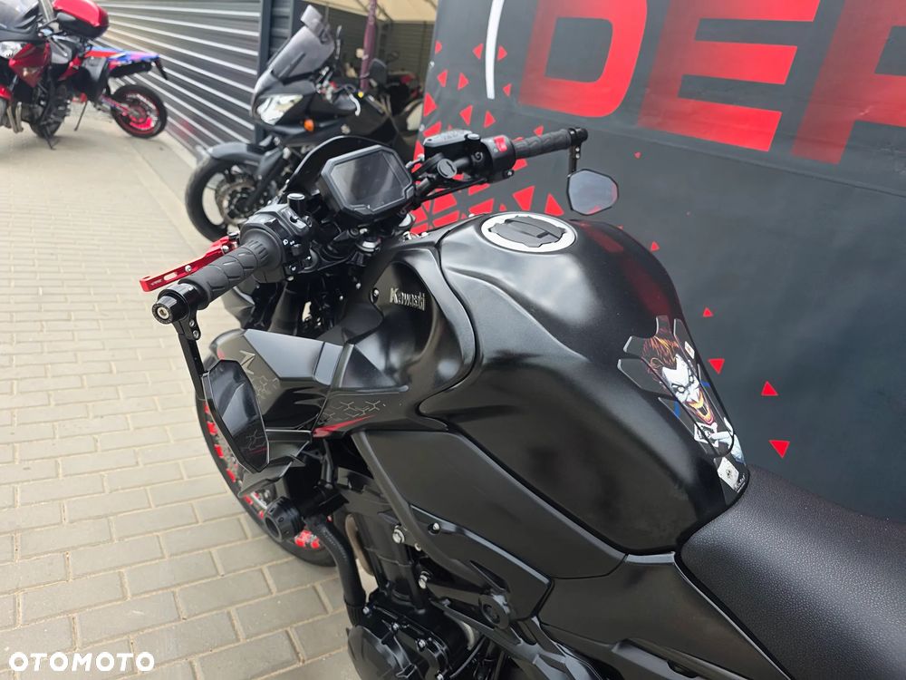 Kawasaki Z 900 - 20