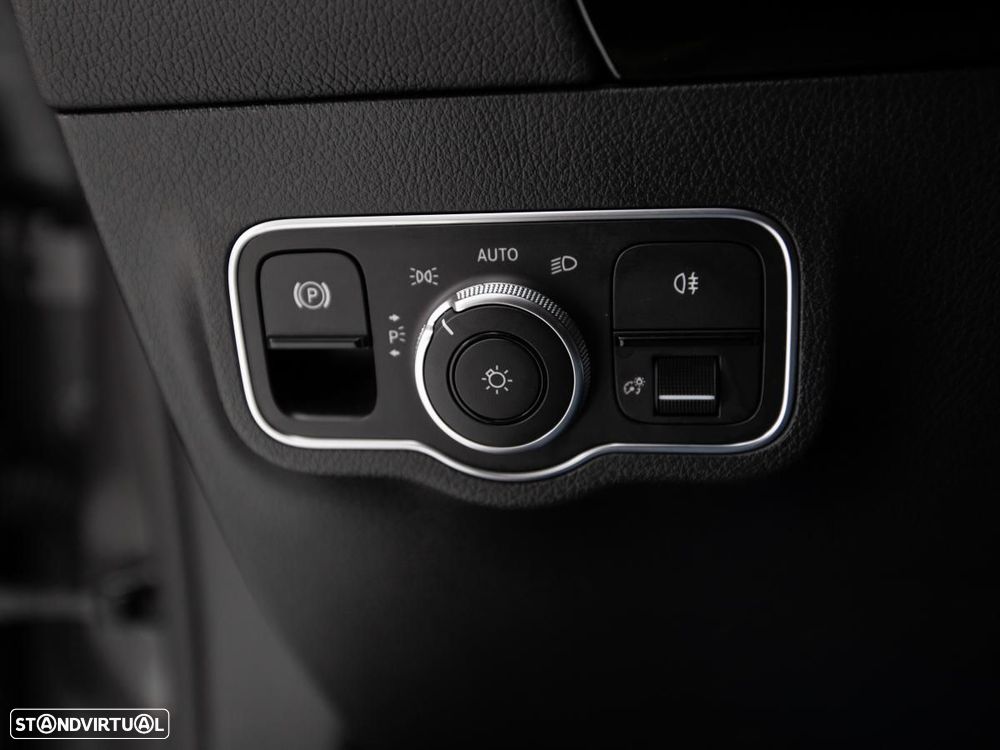 Mercedes-Benz GLA 250 e Progressive - 20