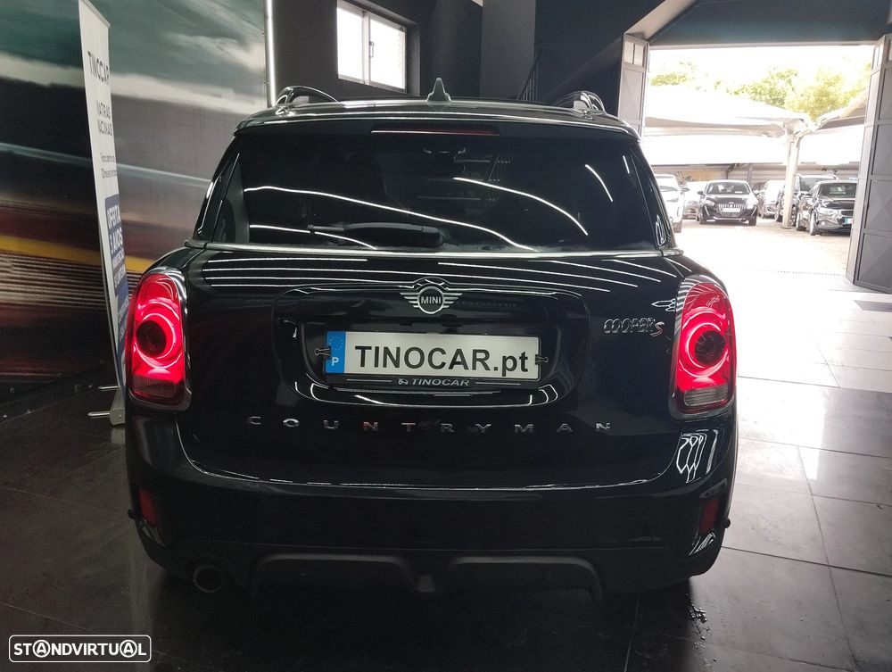 MINI Countryman Cooper SE ALL4 Auto - 6