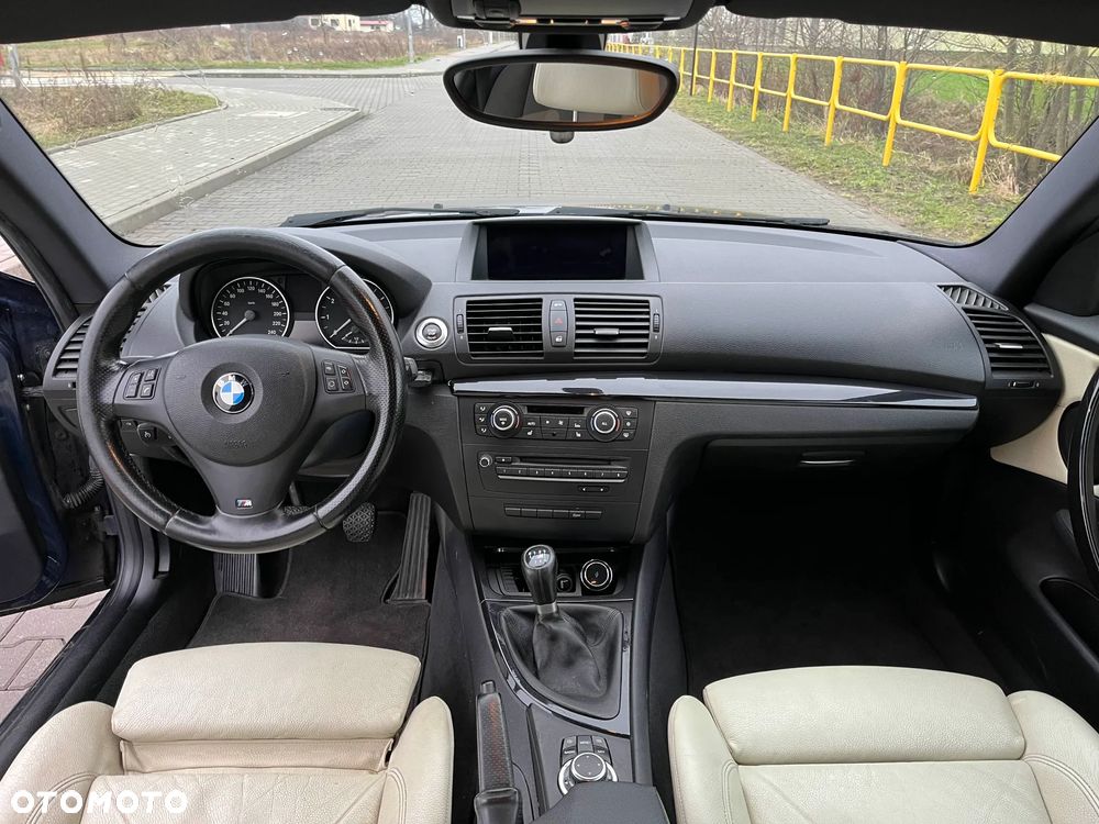 BMW Seria 1 116i - 10