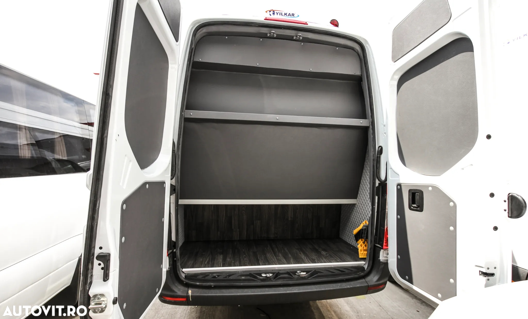 Mercedes-Benz Sprinter 517 19+1+1 *coc* - 5