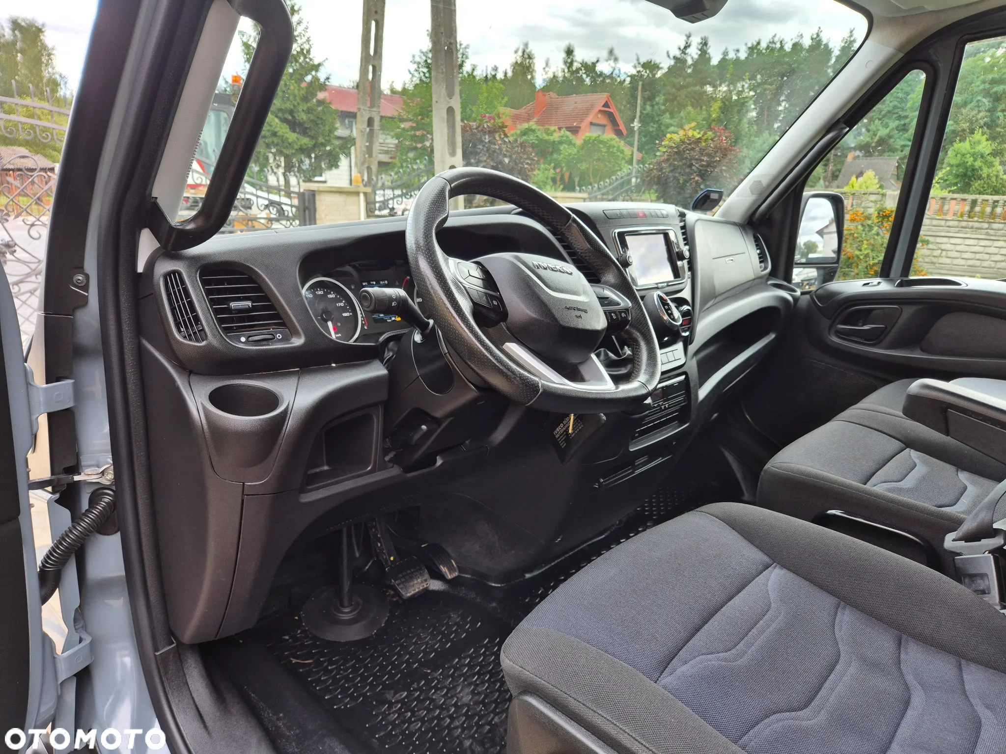 Iveco DAILY 40C21 210KM L3H2 KLIMA BLIZNIAK TEMPOMAT BLOKADA MOSTU NAVI - 18