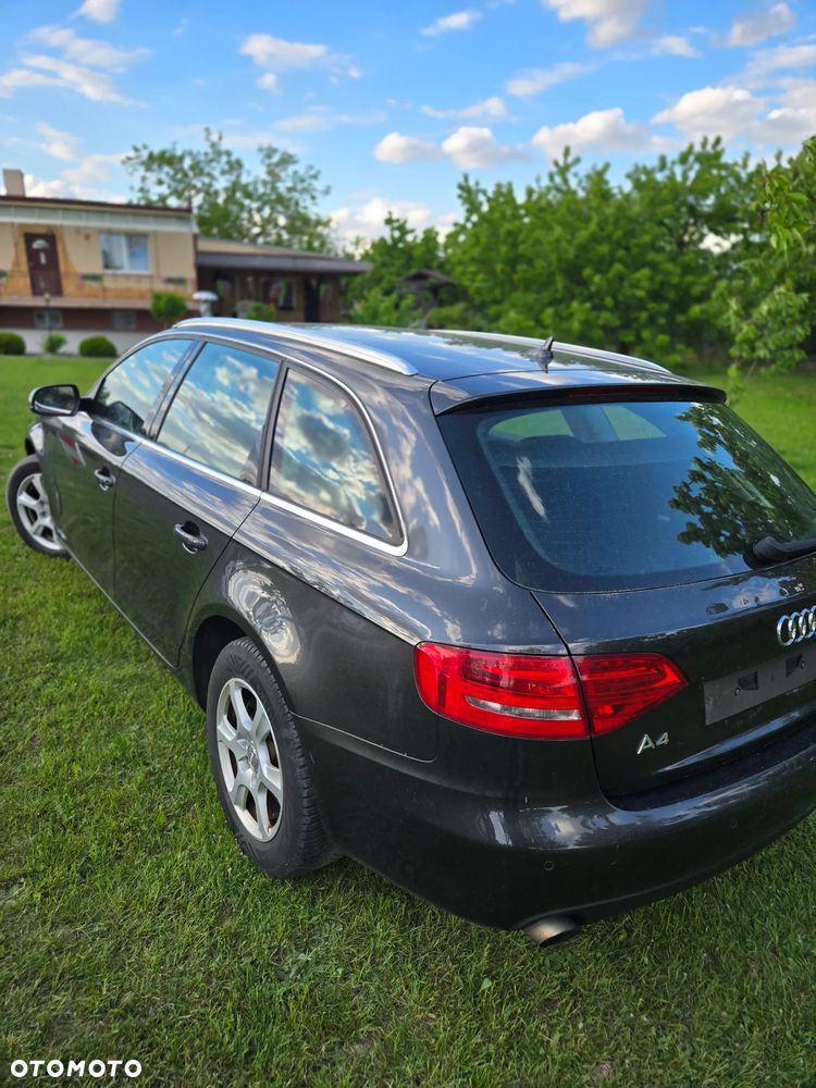 Audi A4 Avant - 3