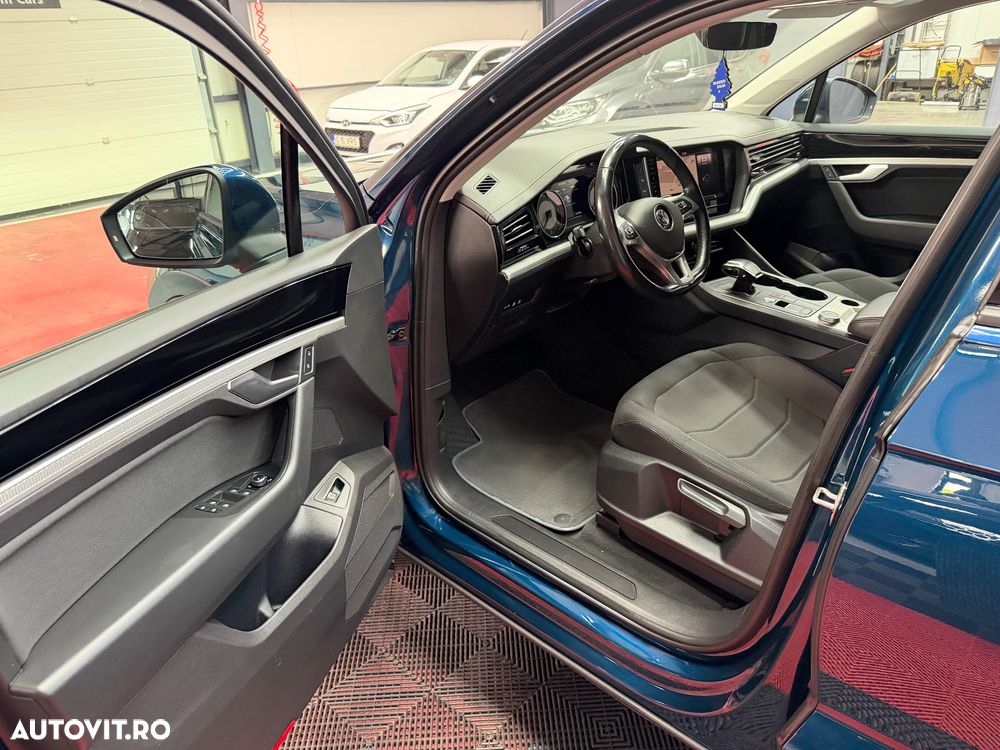 Volkswagen Touareg 3.0 V6 TDI 4Motion DPF Automatik - 9