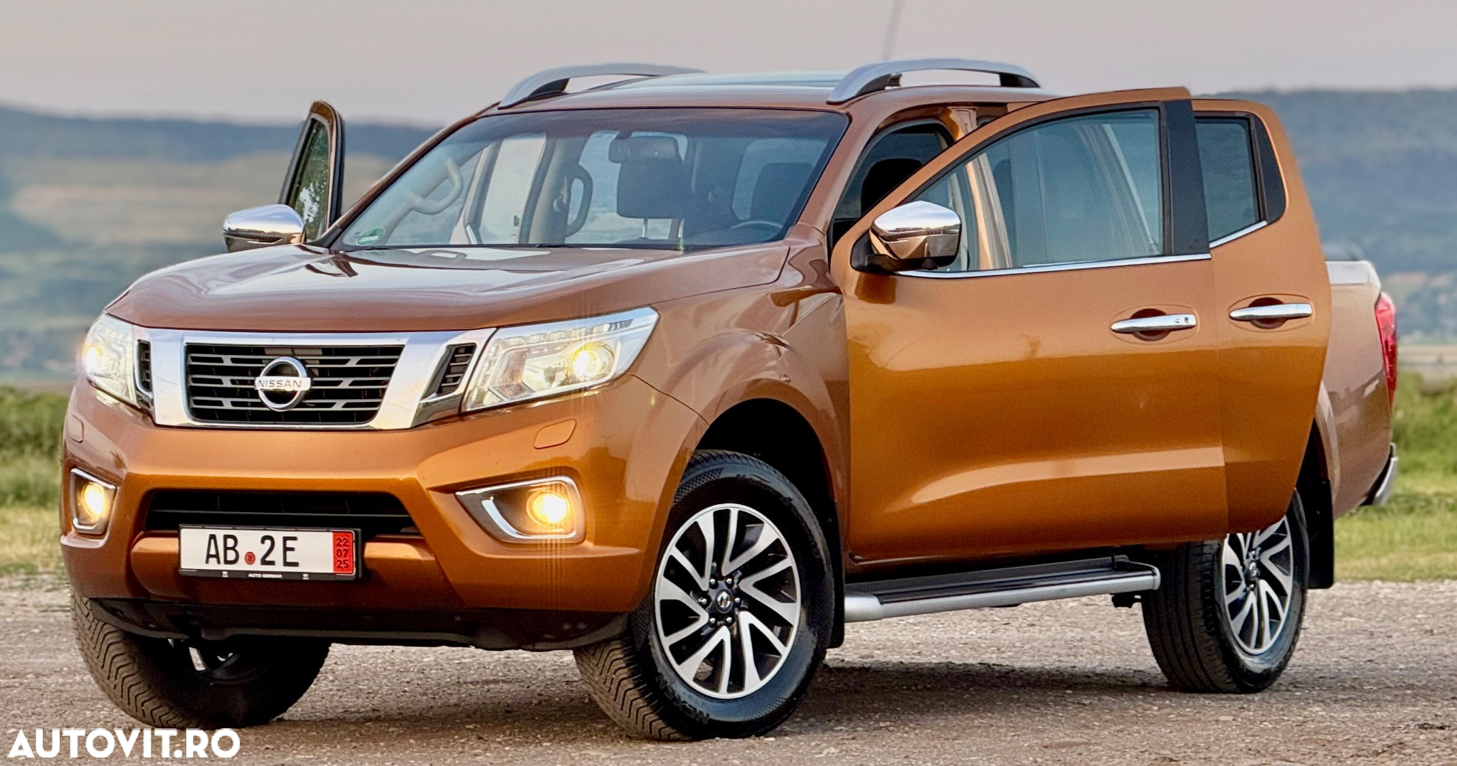 Nissan Navara DC 4x4 Autm. N-Connecta - 26