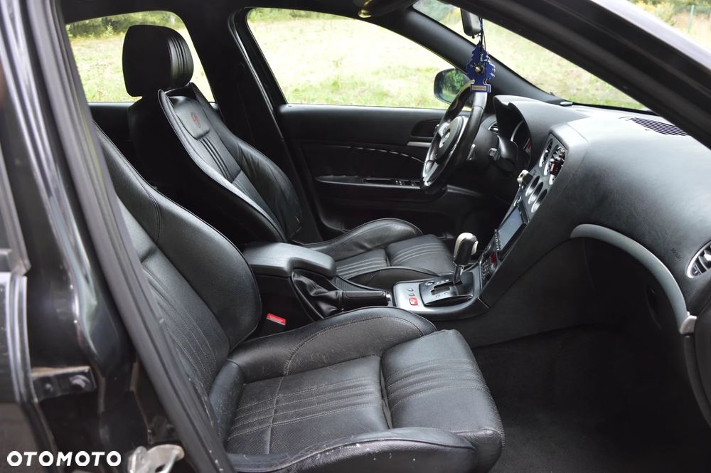 Alfa Romeo 159 2.4JTDM Q-ti - 12