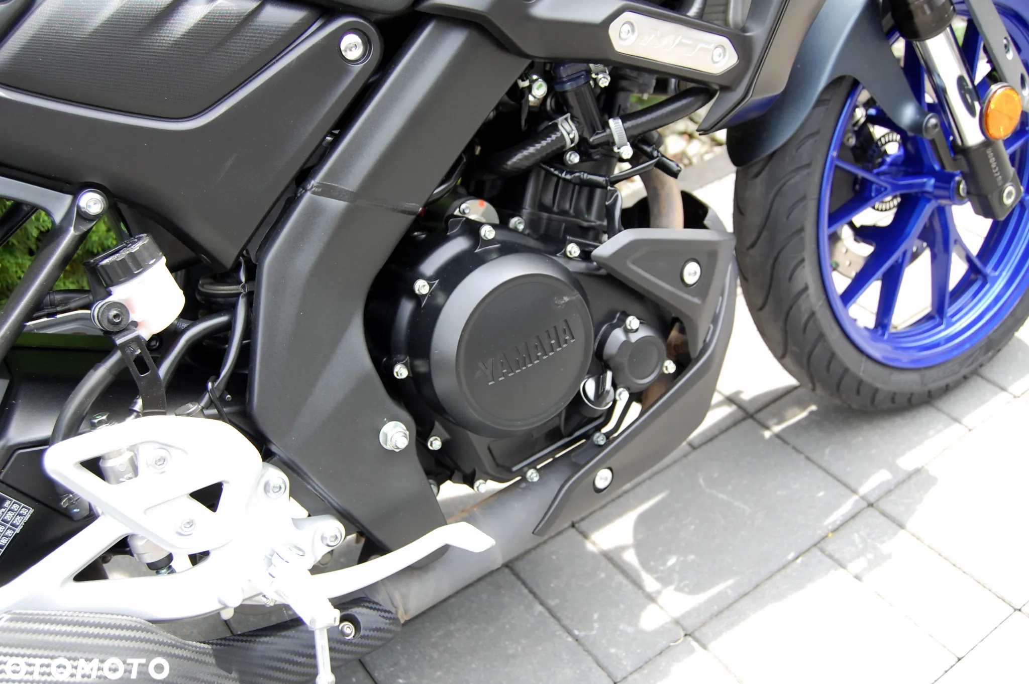 Yamaha MT - 8