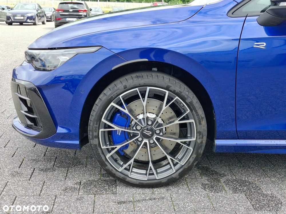 Volkswagen Golf Variant 2.0 TSI 4Motion R - 6