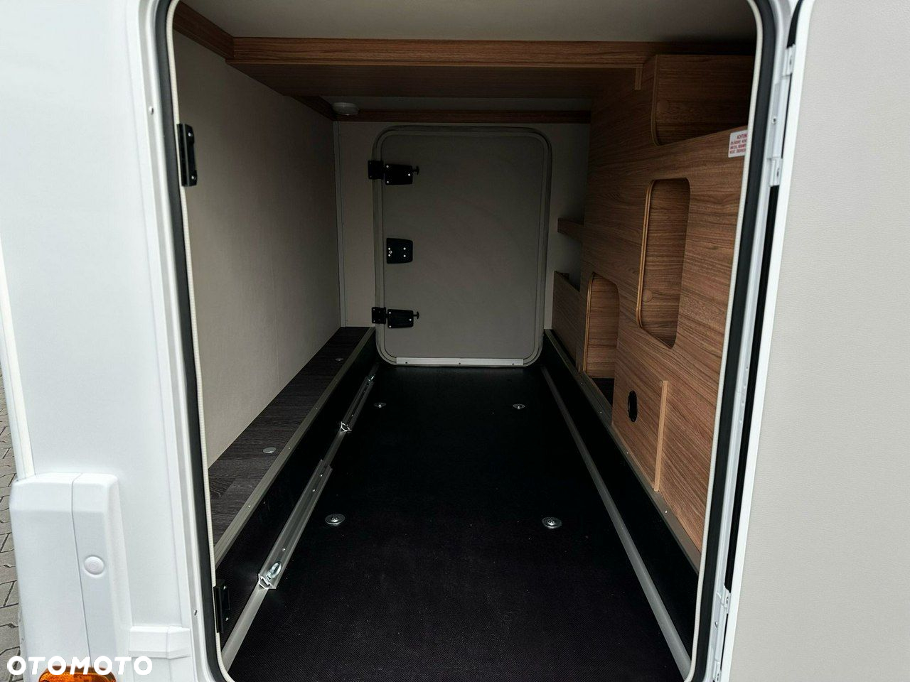 Weinsberg CaraSuite Ford 700 MEG - 10