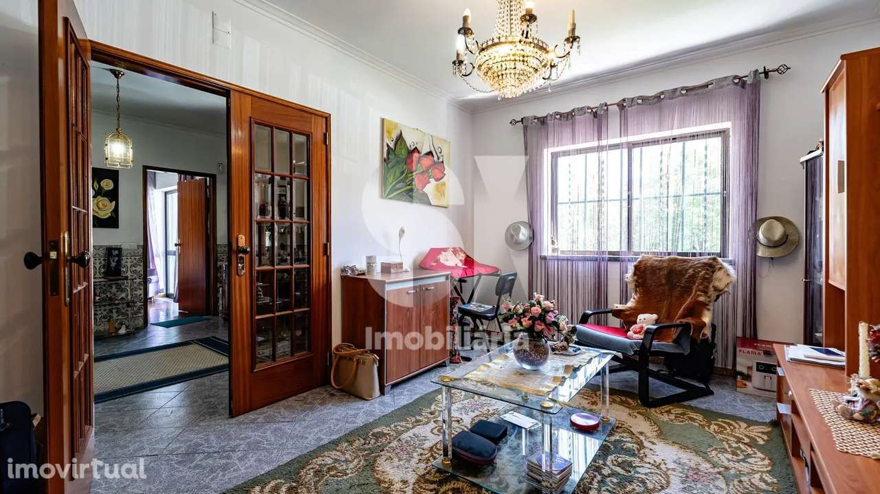 Moradia isolada T5 - Grande imagem: 3/23