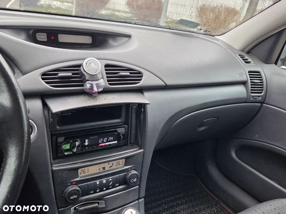 Renault Laguna 1.6 Expression - 28