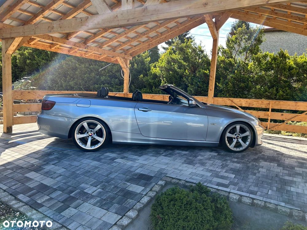 BMW Seria 3 320d - 16