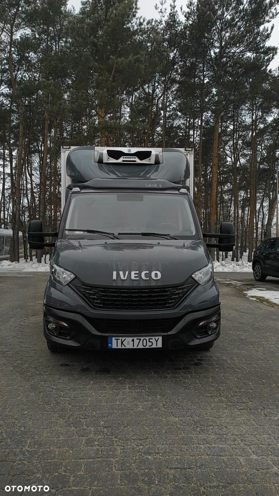 Iveco 35s18 - 21