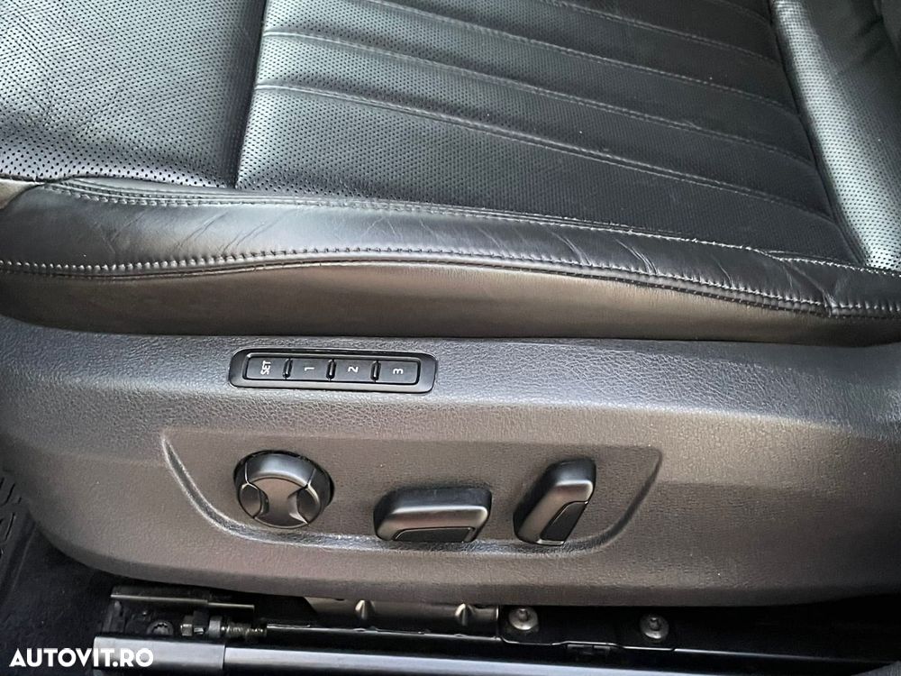 Skoda Superb 2.0 TDI DSG Style - 2