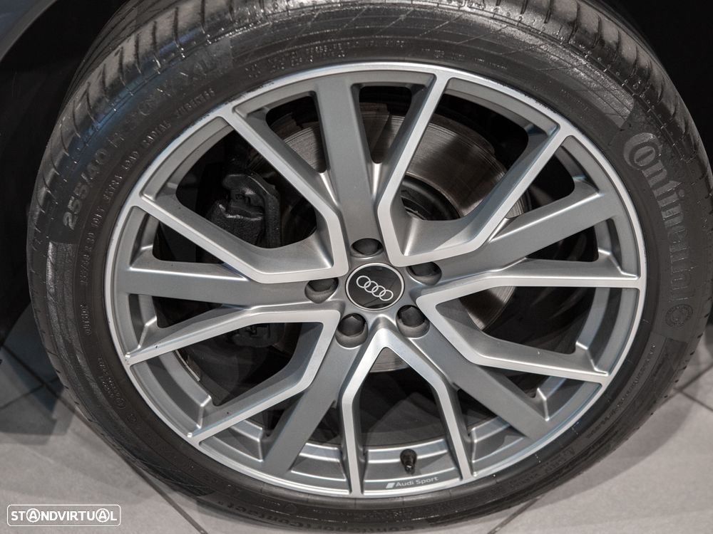 Audi Q3 Sportback 45 TFSI quattro S tronic S line - 11