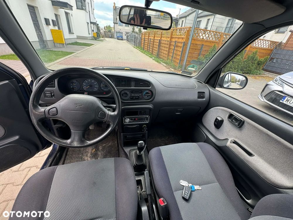 Daihatsu Cuore - 5