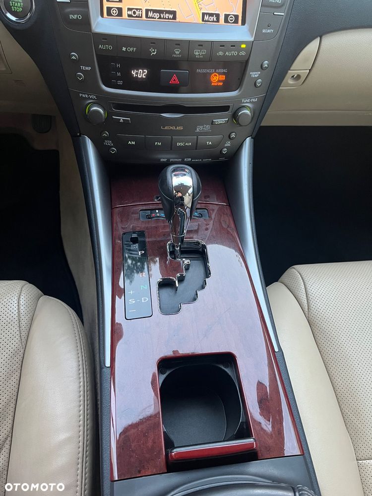 Lexus IS 250 F-Sport - 8