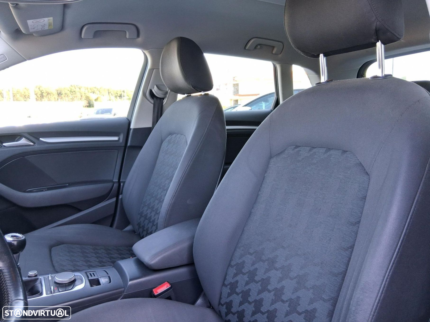 Audi A3 Sportback 1.6 TDI Attraction - 10