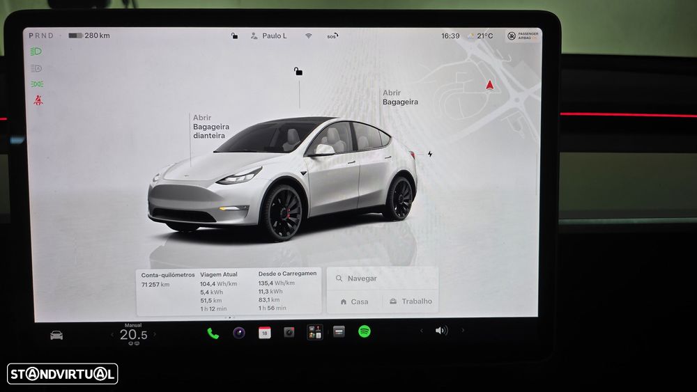 Tesla Model Y Performance Dual Motor AWD - 26