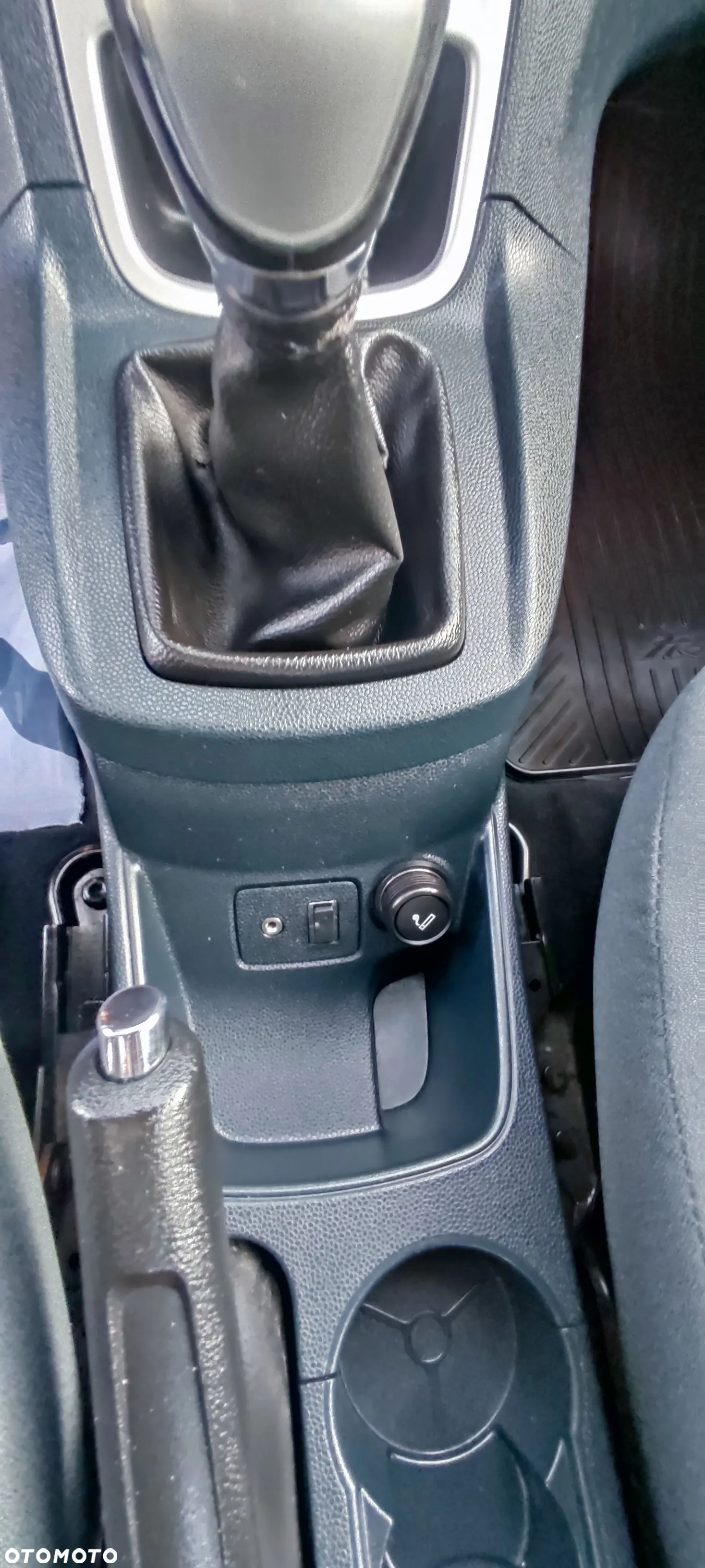 Ford Fiesta 1.25 Titanium EU5 - 16