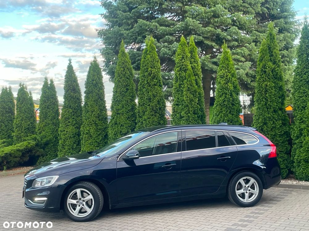 Volvo V60 D3 Momentum - 3