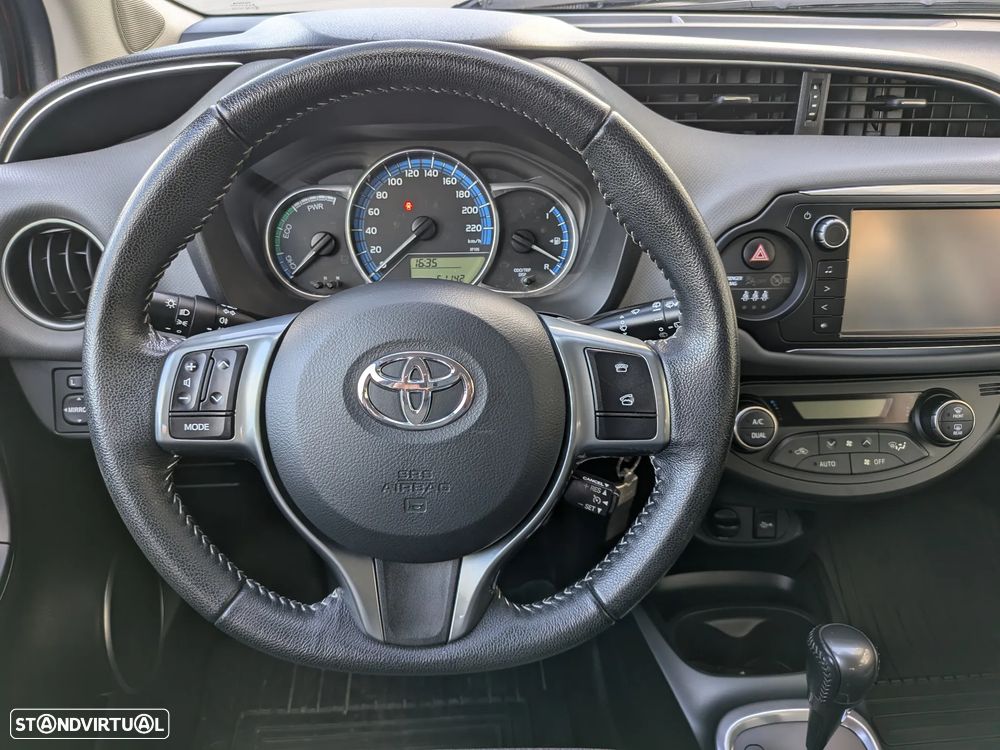 Toyota Yaris 1.5 HSD Comfort - 9