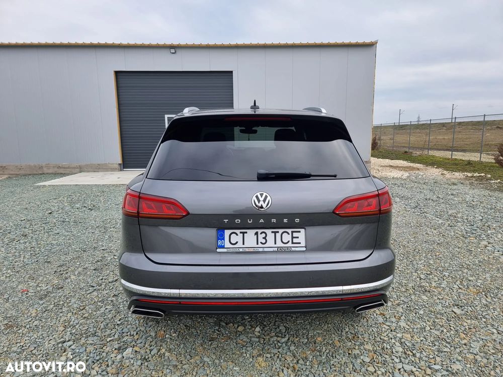 Volkswagen Touareg V6 TDI Elegance - 6