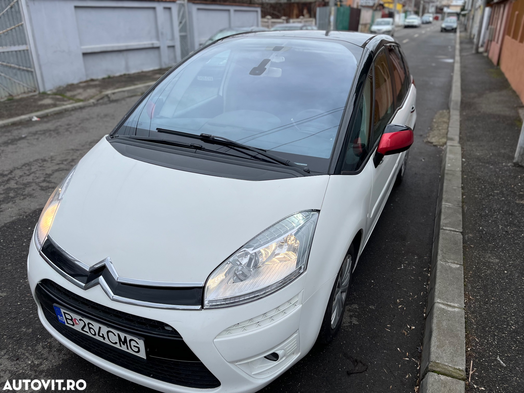 Citroën C4 Picasso 1.6 HDI Senso Drive SX - 8