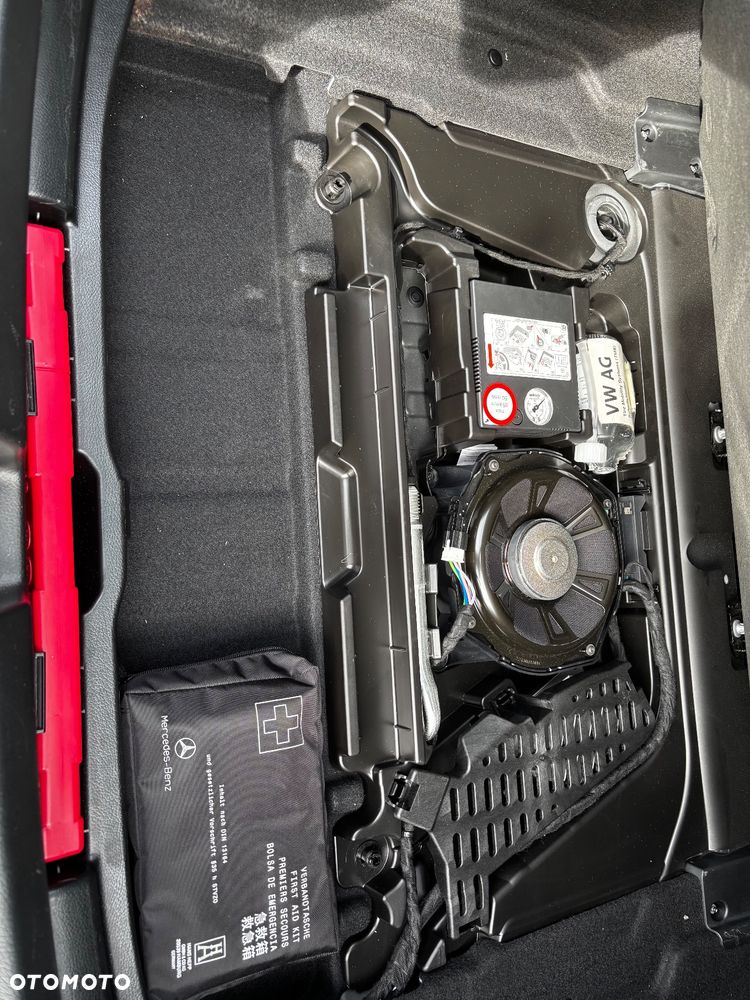 Mercedes-Benz Klasa A 180 7G-DCT - 21