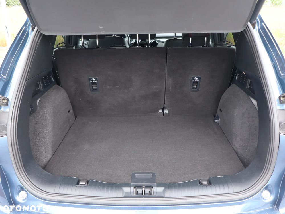 Ford Kuga 2.5 FHEV FWD ST-Line X - 17