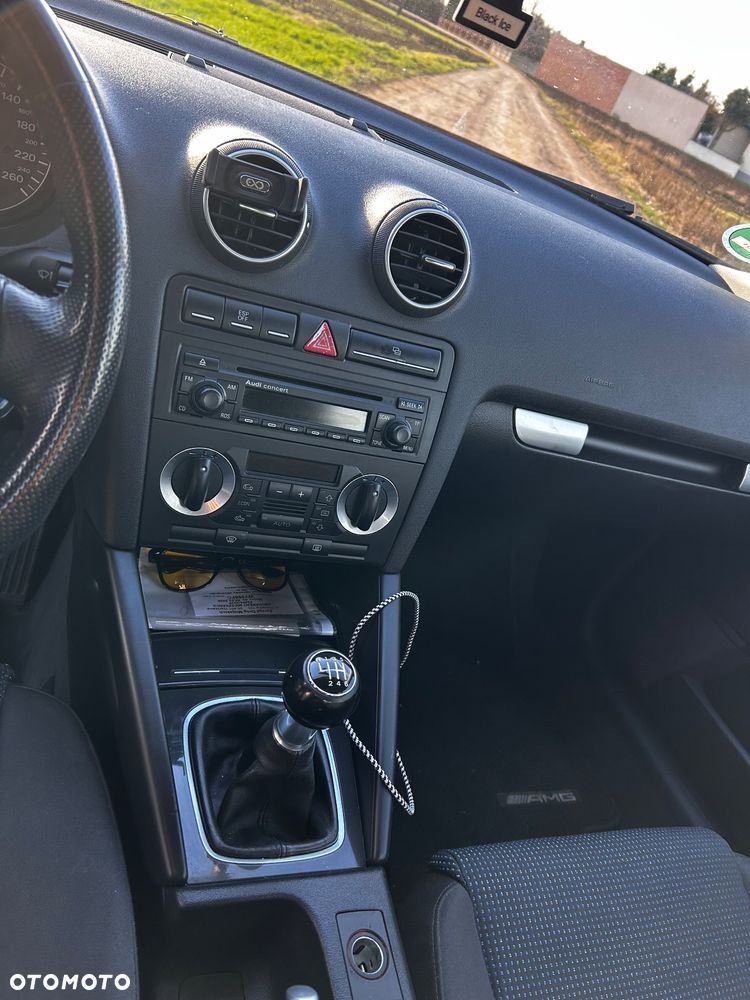 Audi A3 Sportback 1.6 FSI Ambiente - 20