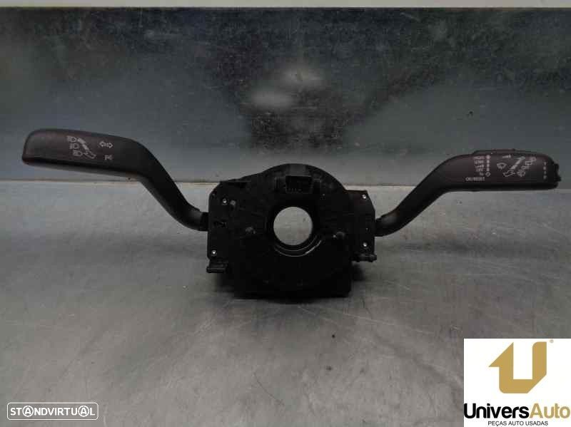 COMANDO LUZES SKODA FABIA II 2010 -7H0953503GC - 4