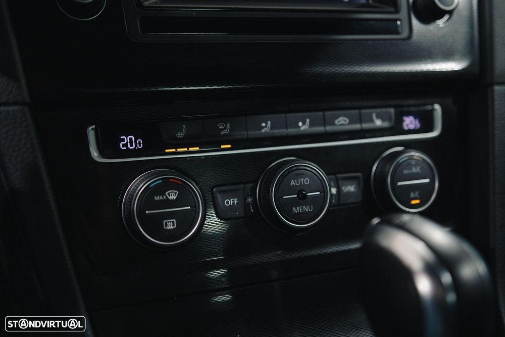 VW Golf GTI BlueMotion DSG - 19