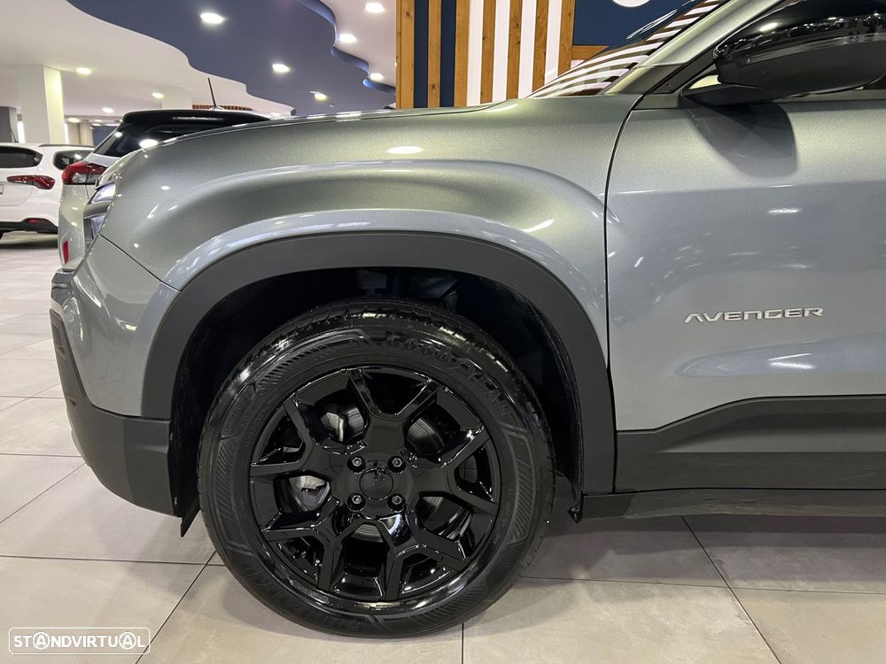 Jeep Avenger 1.2 GSE T3 Altitude - 4