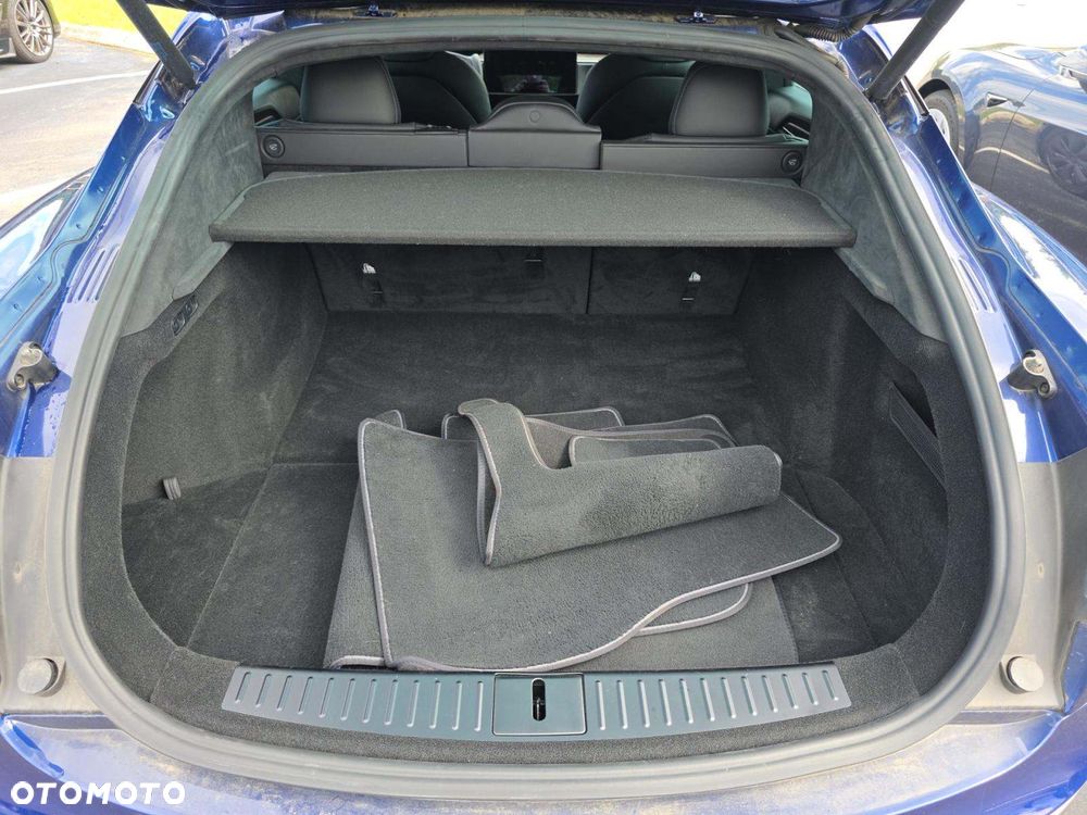 Tesla Model S AWD - 12