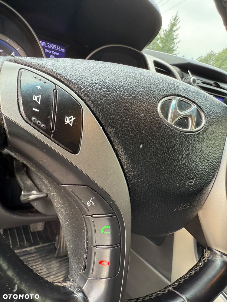 Hyundai i30 1.6 CRDi BlueDrive Comfort - 20