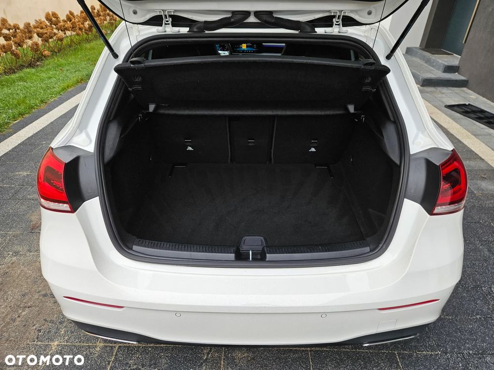 Mercedes-Benz Klasa A 200 AMG Line 7G-DCT - 22