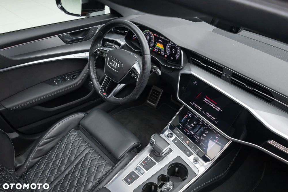 Audi A6 Avant 55 TFSI e quattro S tronic S line - 15