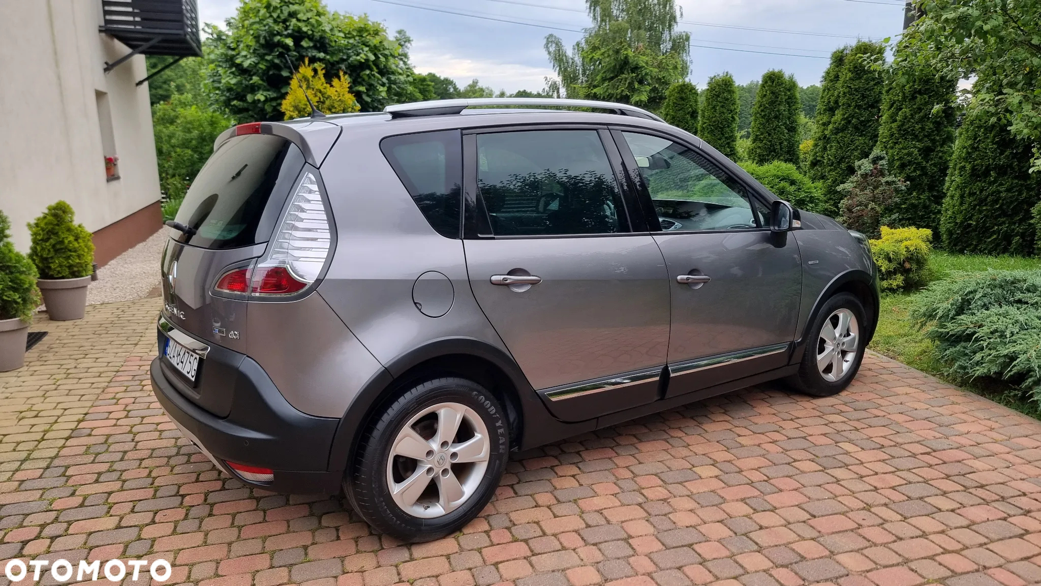 Renault Scenic Xmod 1.5 dCi Bose EDition - 24